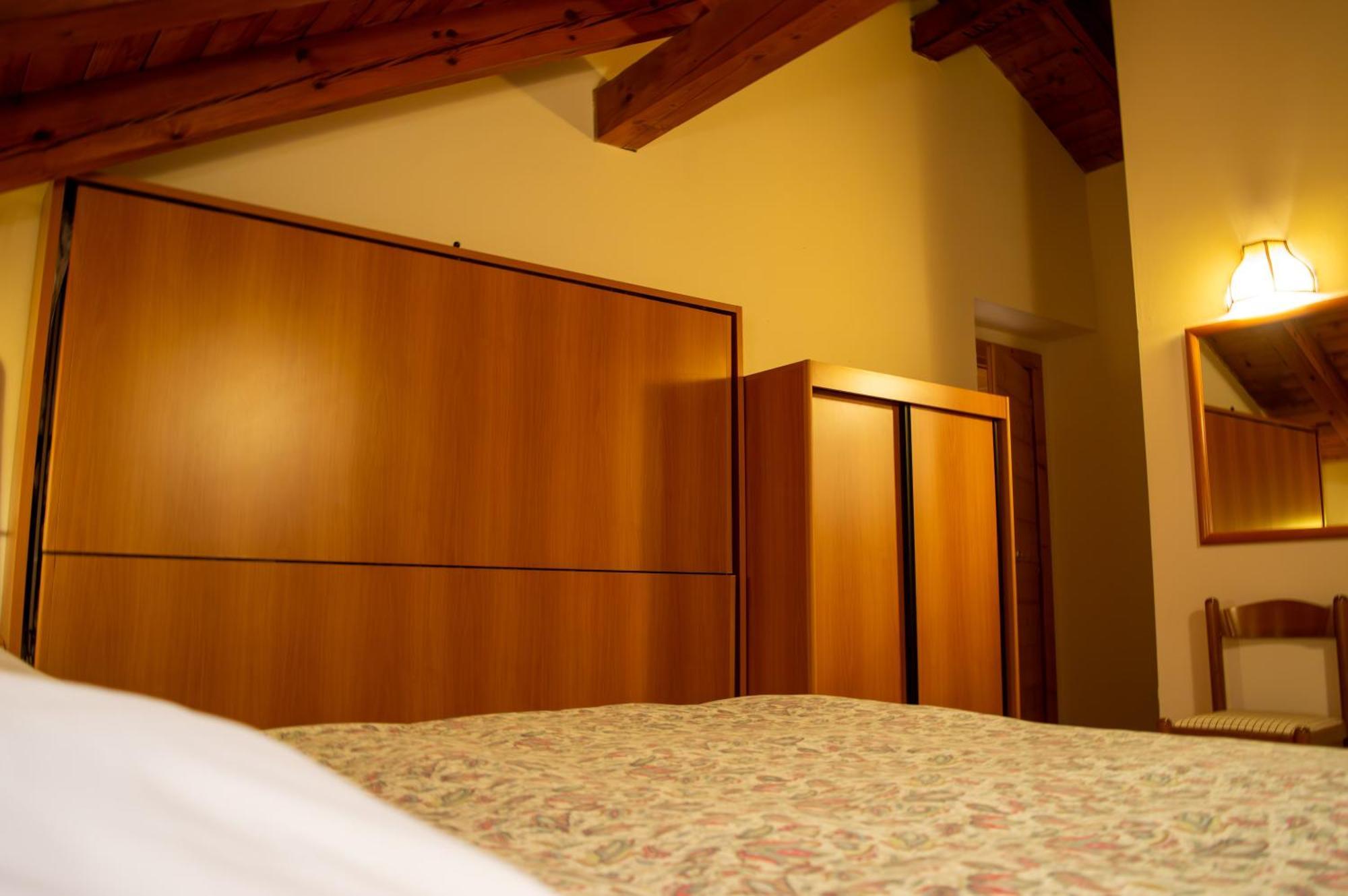 Hotel Serena - Tre Cime Views Ауронцо-ді-Кадоре Номер фото